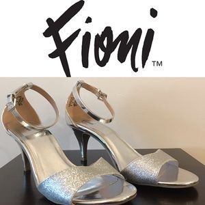 Fioni Silver Glitter Sandals